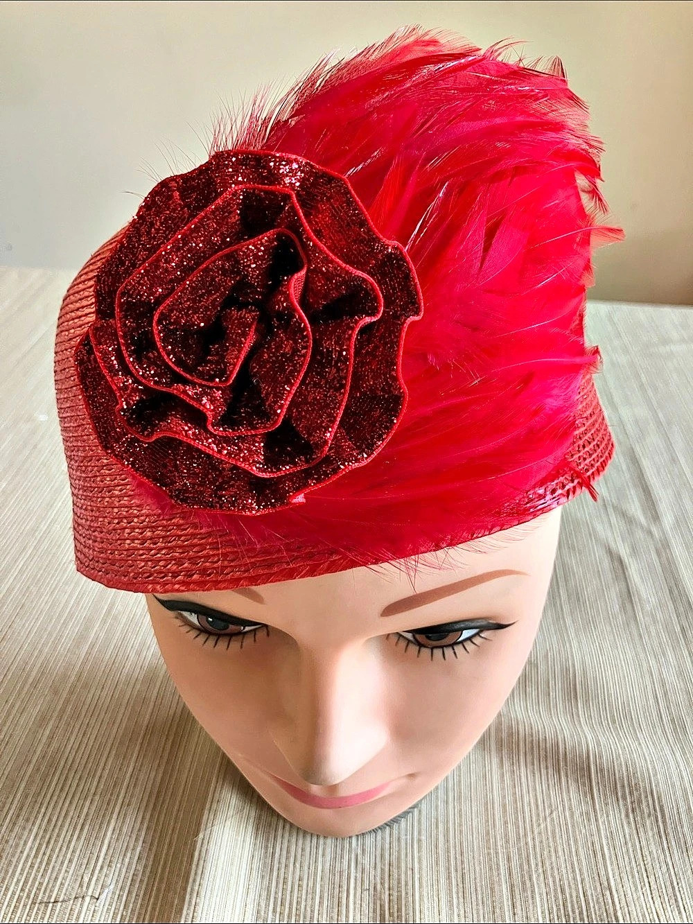 Red Feather Fascinator Hat Like New